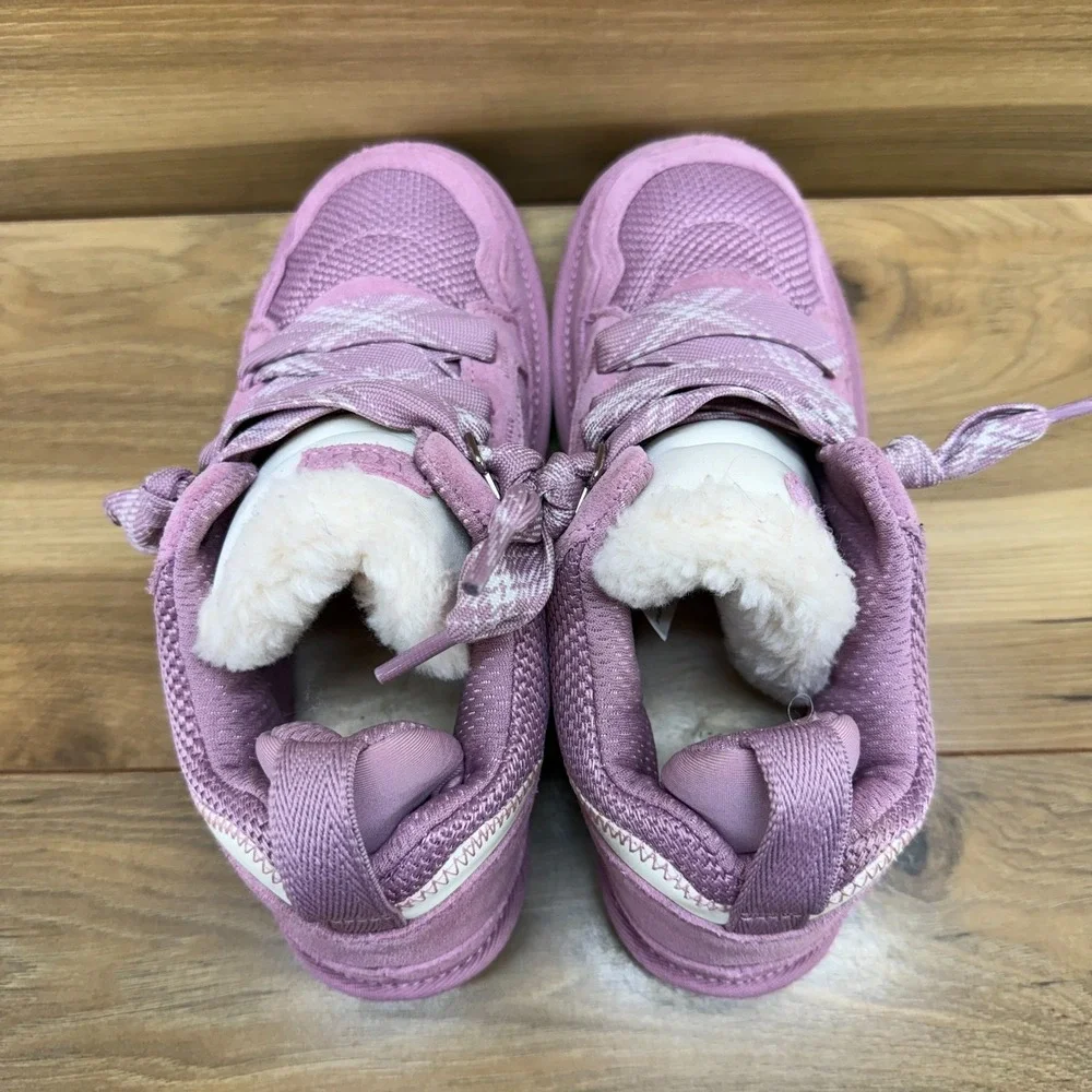 UGG Lowmel Sneakers Youth Big Girls Size 6 Pink Suede Sherpa Y2K Streetwear